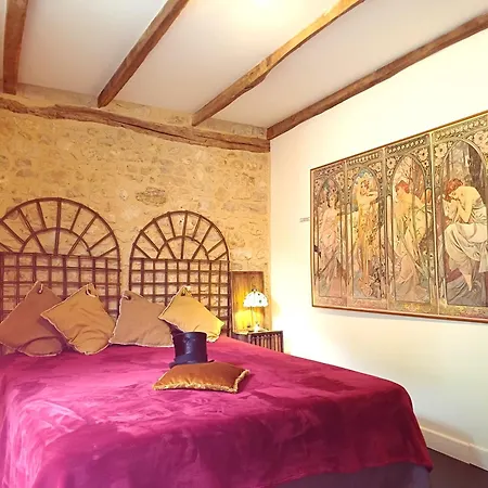 Dom wakacyjny Au Pied Du Chateau - 5 A 11 Personnes - Baignade-canoe-piste Cyclable A 100 M Castelnaud La Chapelle