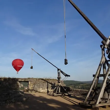 Au Pied Du Chateau - 5 A 11 Personnes - Baignade-canoe-piste Cyclable A 100 M Castelnaud La Chapelle