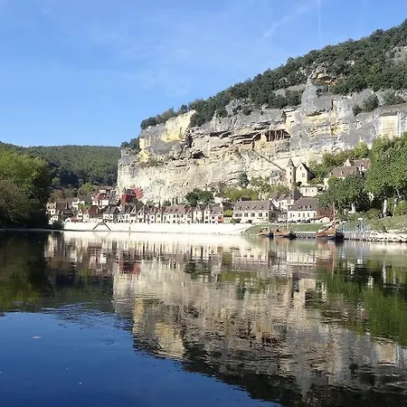 Dom wakacyjny Au Pied Du Chateau - 5 A 11 Personnes - Baignade-canoe-piste Cyclable A 100 M