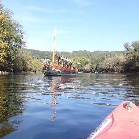 Au Pied Du Chateau - 5 A 11 Personnes - Baignade-canoe-piste Cyclable A 100 M Semesterbostad Castelnaud La Chapelle