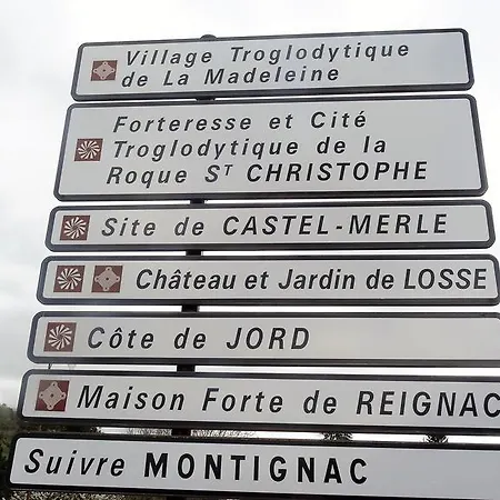 Au Pied Du Chateau - 5 A 11 Personnes - Baignade-canoe-piste Cyclable A 100 M Dom wakacyjny