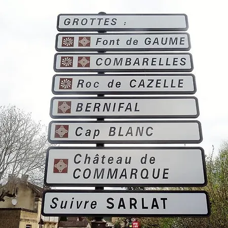 Dom wakacyjny Au Pied Du Chateau - 5 A 11 Personnes - Baignade-canoe-piste Cyclable A 100 M *